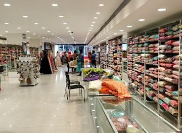 india/visakhapatnam/shop/taruni-vishakapatnam