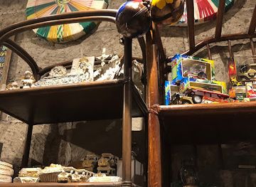 philippines/manila/intramuros/shop/tesoros