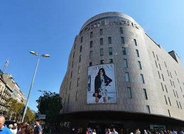 spain/barcelona/shop/el-corte-ingles-placa-de-catalunya