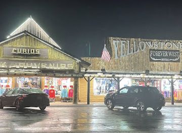 montana/yellowstone-national-park/shop/forever-west