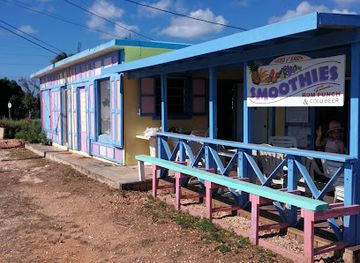 anguilla/sandy-hill/shop/sea-spray-gift-shop