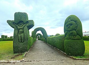 ecuador/carchi-region/shop/tulcan-cemetery