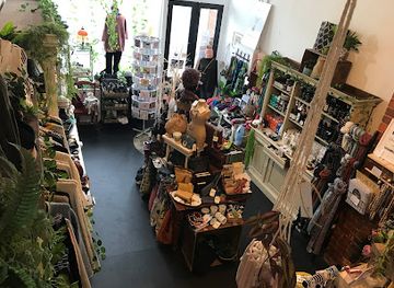 australia/central-victoria/shop/hattie-and-the-wolf