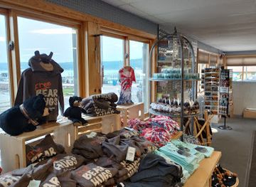 michigan/pictured-rocks-national-lakeshore/shop/souvenirs-gift-shop