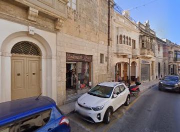 malta/zejtun/shop/underneath-needs