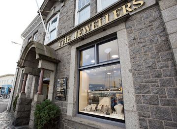 guernsey/rousse-tower/shop/ray-scott