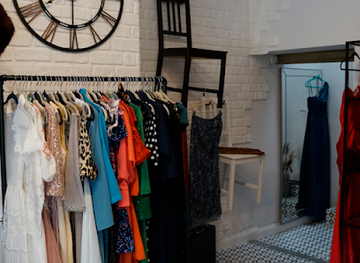 ireland/county-waterford/shop/the-magpie-collective-art-and-apparel-collective