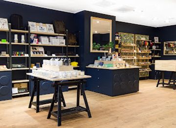 france/tours/vieux-tours/shop/gustave-concept-store