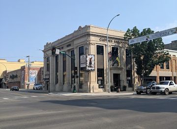 canada/okanagan/shop/clothes-encounter