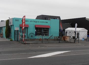 new-zealand/christchurch/shop/ferry-antique-centre-flame-in-stitches-vintage