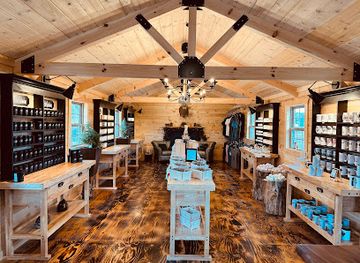 south-dakota/jewel-cave-national-monument/shop/black-hills-candle