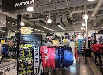 nevada/sparks/shop/adidas-outlet-store-sparks