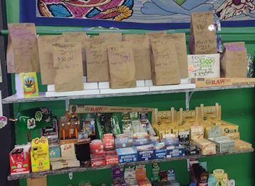 south-dakota/lake-oahe/shop/oahes-corner-market-floral