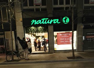 spain/girona/eixample/shop/natura