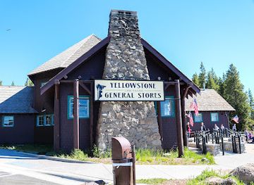 wyoming/yellowstone-national-park/shop/lake-general-store