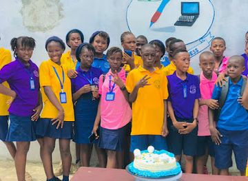 sierra-leone/tacugama-chimpanzee-sanctuary/shop/magnus-stteet