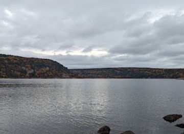 wisconsin/devil-s-lake-state-park/shop/north-shore-ice-cream
