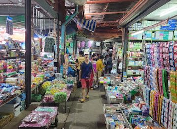laos/northern-laos/shop/phosy-market