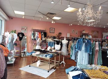 virginia/chesapeake/shop/peake-chic