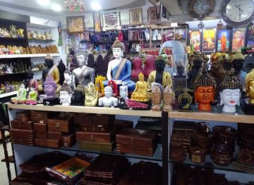 india/bengaluru/malleswaram/shop/aura