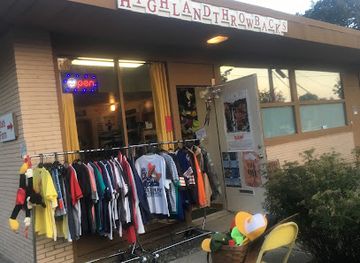 ohio/akron/shop/highland-throwbacks