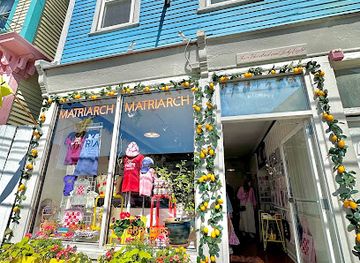 rhode-island/newport-county/shop/matriarch