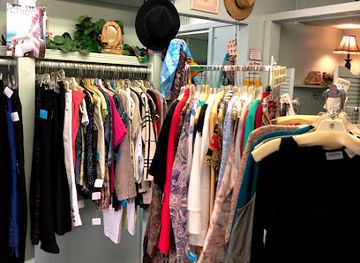 arizona/lake-havasu-city/shop/chic-again