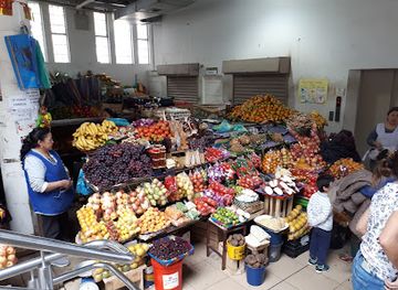 ecuador/northwest-coast/shop/mercado-9-de-octubre