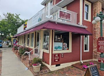 delaware/rehoboth-beach/shop/beaches-the-green-truck-shop