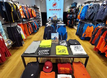 poland/silesia/shop/mammut-sklep-gorski-sklep-firmowy-silesia-city-center