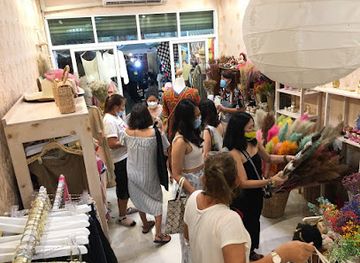 thailand/hua-hin/plearn-wan/shop/chawa-wow