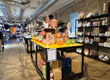 netherlands/delft/shop/heinen-delfts-blauw-conceptstore