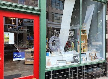 virginia/roanoke/shop/boxwood-lane