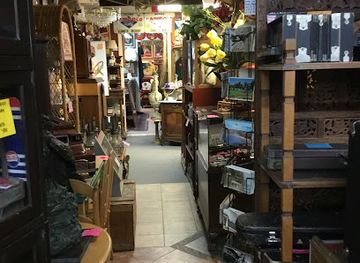 utah/logan/shop/hidden-treasures