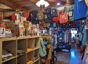 utah/capitol-reef-national-park/shop/escalante-outfitters