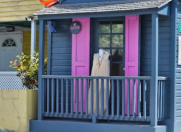 the-bahamas/harbour-island/shop/dake-s-shoppe