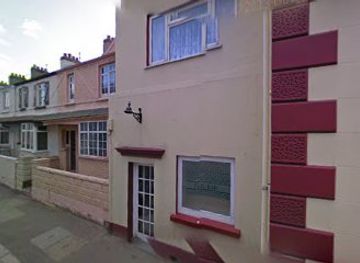 jersey/st-aubin-s-bay/shop/bay-stores