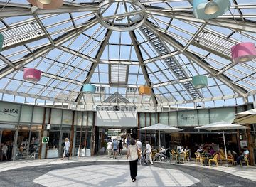 netherlands/south-holland/shop/shopping-center-rokkeveen