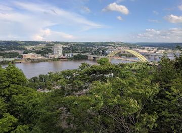 ohio/cincinnati/mount-adams/shop/upper-eden