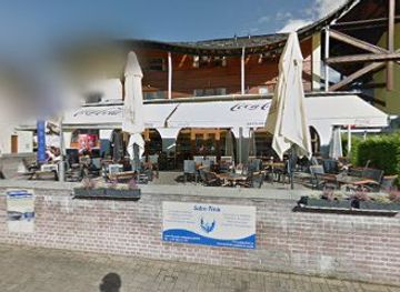 czechia/lipno-dam/shop/scholler-ice-cream