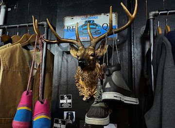 south-korea/jeju-city/shop/jeju-vintage-shop-hangout