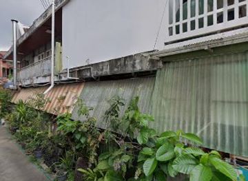 thailand/ayutthaya/wat-mahathat/shop/ran-sayam-khong-thi-ra-luek-wat-maha-that