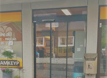 faroe-islands/eysturoy-island/shop/skalin