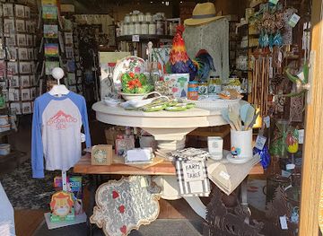 colorado/colorado-springs/shop/jen-s-place-boutique-gift-shop