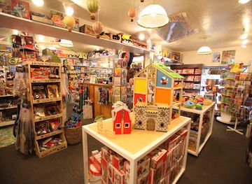 idaho/boise/shop/g-willikers-toy-merchant