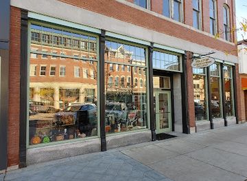 new-hampshire/merrimack-county/shop/hilltop-consignment-gallery