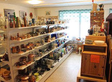 sweden/jamtland/shop/robin-hood-a-friend-in-need-second-hand