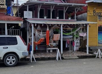 panama/bocas-del-toro/shop/casa-bonza