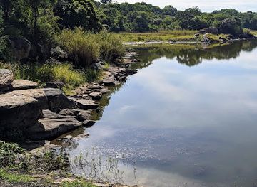 zimbabwe/great-zimbabwe-national-monument/shop/hillside-dams-conservancy-office