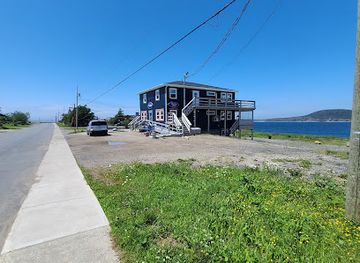 canada/gros-morne-national-park/shop/the-glass-station